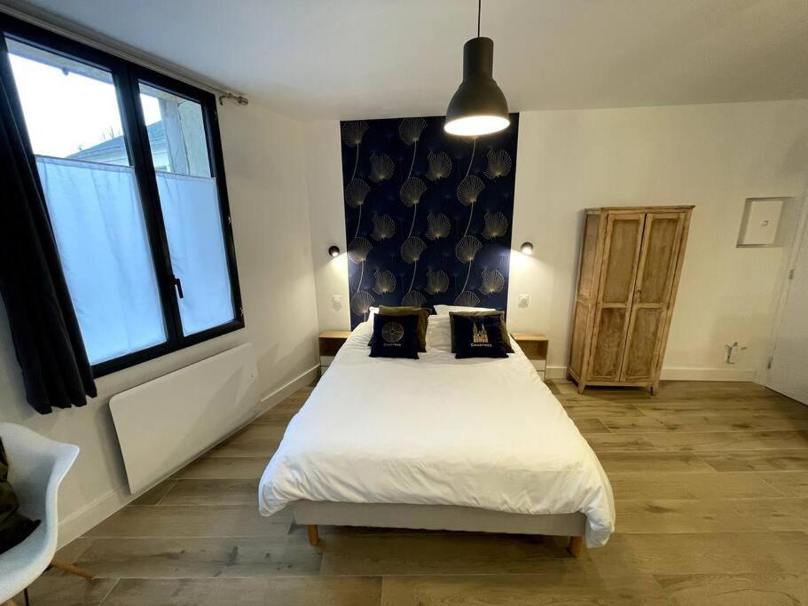 Alp Chartres - Cosy Studio Au Coeur De Chartres Avec Parking Dış mekan fotoğraf